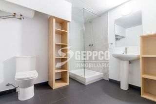 Local comercial en venta en Estación-Manantiales en Guadalajara