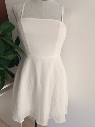 Vestido blanco corto tirantes