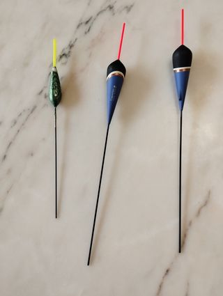 3 Boyas de pesca nuevas