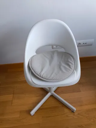 Silla de escritorio infantil blanca
