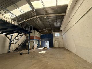 Nave industrial en alquiler en Vista Azul - Consolación en Dos Hermanas