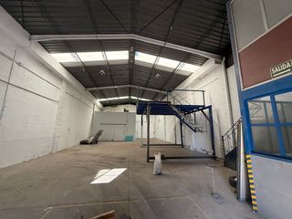 Nave industrial en alquiler en Vista Azul - Consolación en Dos Hermanas