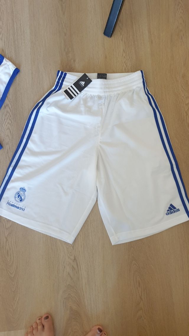 Equipación Baloncesto Real Madrid Adidas