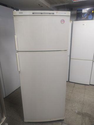 Frigorífico Siemens No Frost 1.70x70cm