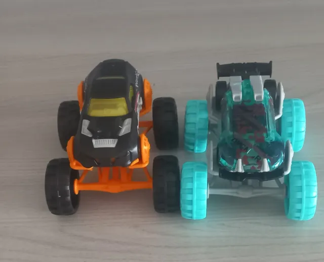2 Monster Truck per bambini