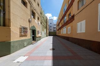 Piso en venta en Santa Catalina - Canteras en Palmas de Gran Canaria(Las)