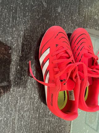 Botas de fútbol Adidas Predator Talla 35