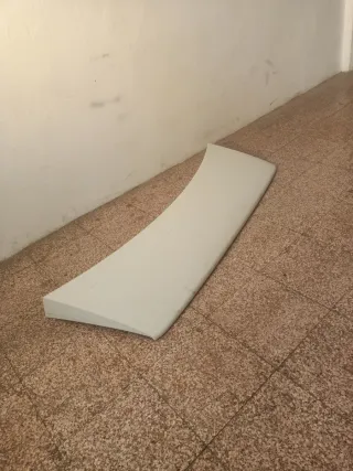 Alerón poliéster Iveco