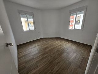 Piso en alquiler en Camino de Onda - Salesianos - Centro en Burriana