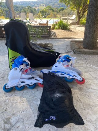 Patines infantiles con protecciones