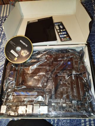 Placa Base Gigabyte GA-Z87X-UD3H LGA 1150