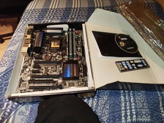 Placa Base Gigabyte GA-Z87X-UD3H LGA 1150
