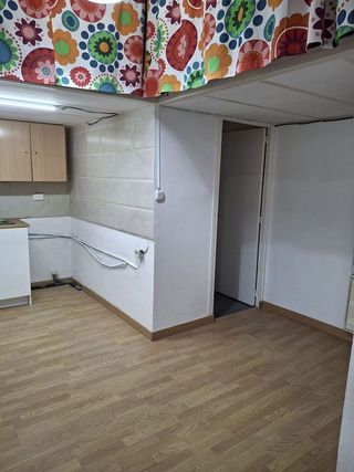 Local comercial en alquiler en La Plana en Esplugues de Llobregat