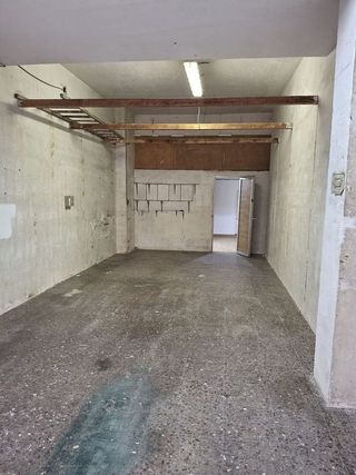 Local comercial en alquiler en La Plana en Esplugues de Llobregat