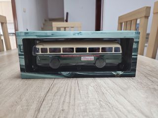 Autobús Chausson APH2/52 Escala 1/43