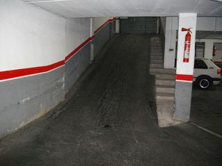 Garaje en venta en El Centre en Esplugues de Llobregat