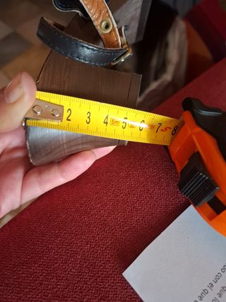 Zapatos de piel negros con tachuelas