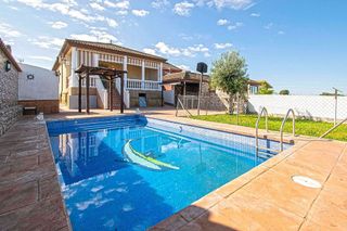 Chalet en venta en Arco Norte - Avda. España en Dos Hermanas
