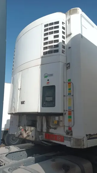 El Camión no esta en venta solo el Frigorífico 