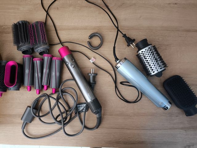 Secador de pelo Dyson y accesorios