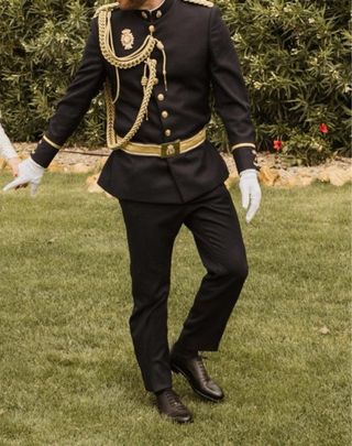 TRAJE GRAN GALA POLICÍA con cordón y cinturón