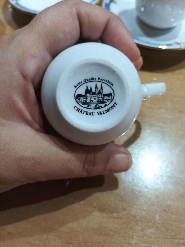 Juego de café porcelana blanco y oro