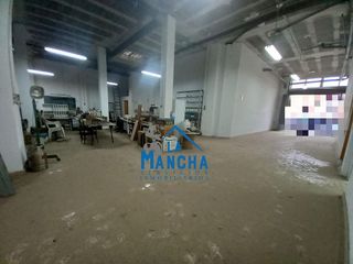 Local comercial en venta en El Pilar en Albacete