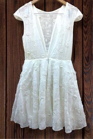 Vestido de Novia Corto Encaje Floral