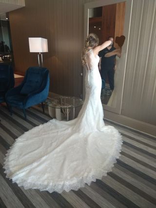 Vestido de novia de Alma Novia (grupo Rosá Clará)