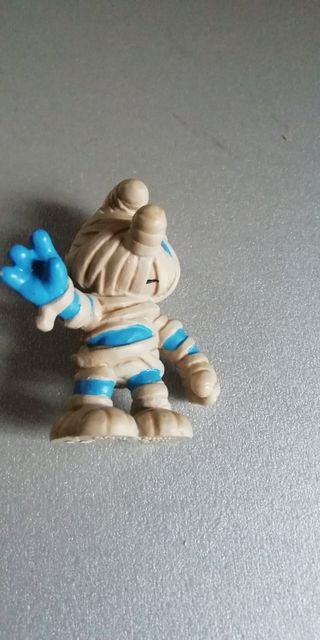 Figura PVC Momia Pitufo Azul