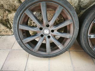 Llantas 18 pulgadas con neumáticos