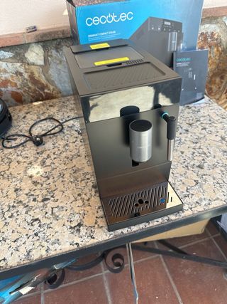 Cafetera Cecotec Cremmaet Compact Steam