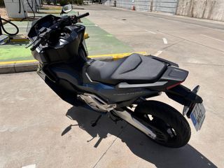 Honda Forza 750