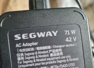 Cargador Original Patinete Segway/Xiaomi (Nuevo)