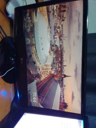 Monitor LG Negro