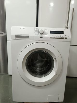 Lavadora carga frontal AEG 8KG A+++