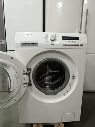 Lavadora carga frontal AEG 8KG A+++