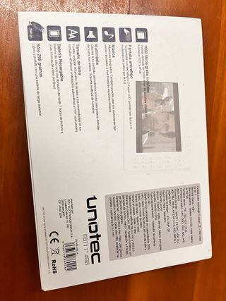 Lector Ebook Unotec EB71 7 4GB Blanco