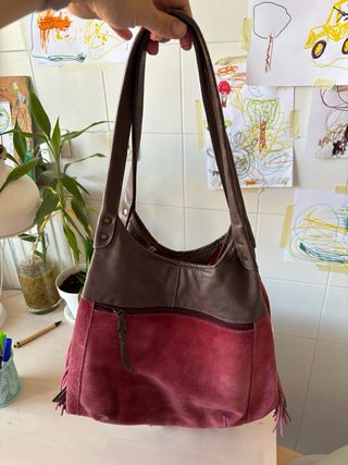 Bolso de cuero con flecos buganvilla
