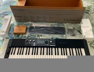 Casio ct s500. Teclado sintetizador.