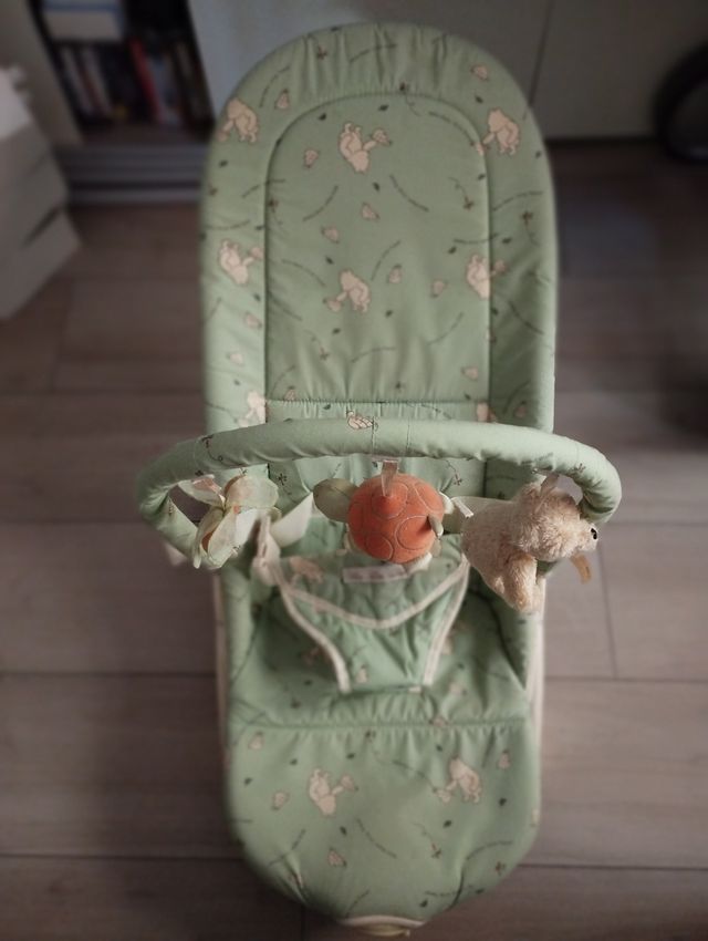 Hamaca para bebé con peluches