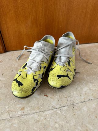 Zapatos de fútbol Puma Talla 35