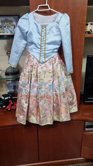 Traje Fallera ideal para  Niña 5/6 Años