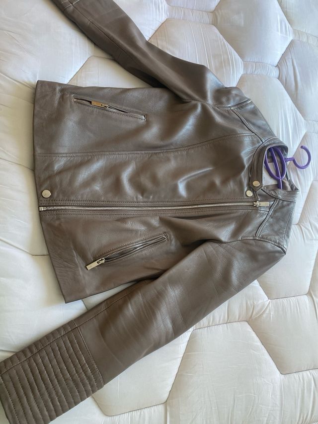 Cazadora cuero Mango gris