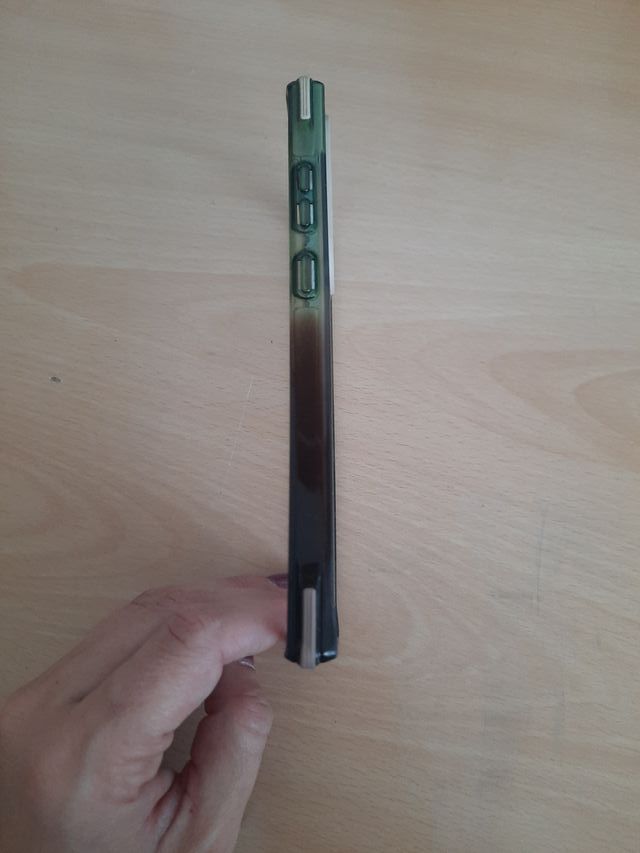 Funda Samsung Galaxy S23 Ultra Transparente y verd