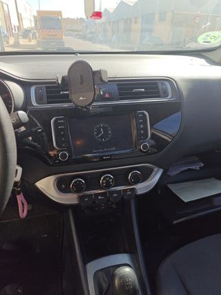 KIA Rio 2015