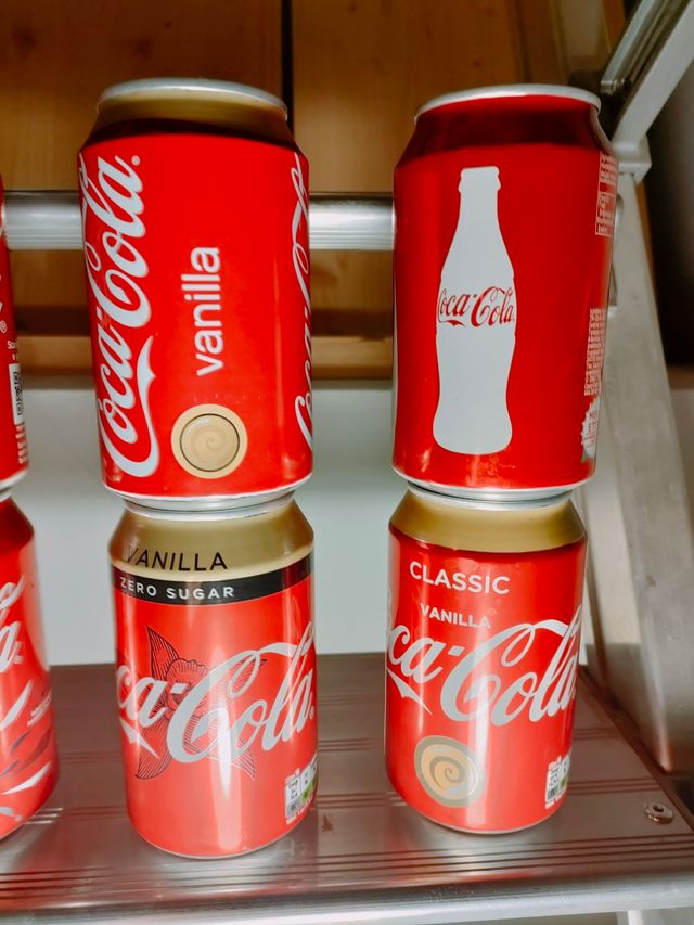 Lotto 10 lattine Coca Cola