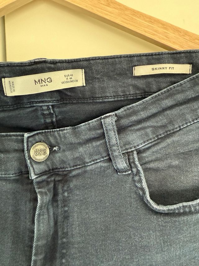 Pantalón vaquero azul marino Mango Talla M