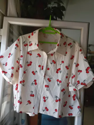 Camisa corta mujer estampado cerezas