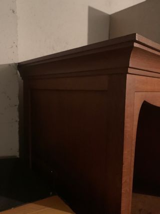 Mueble vitrina antiguo de madera
